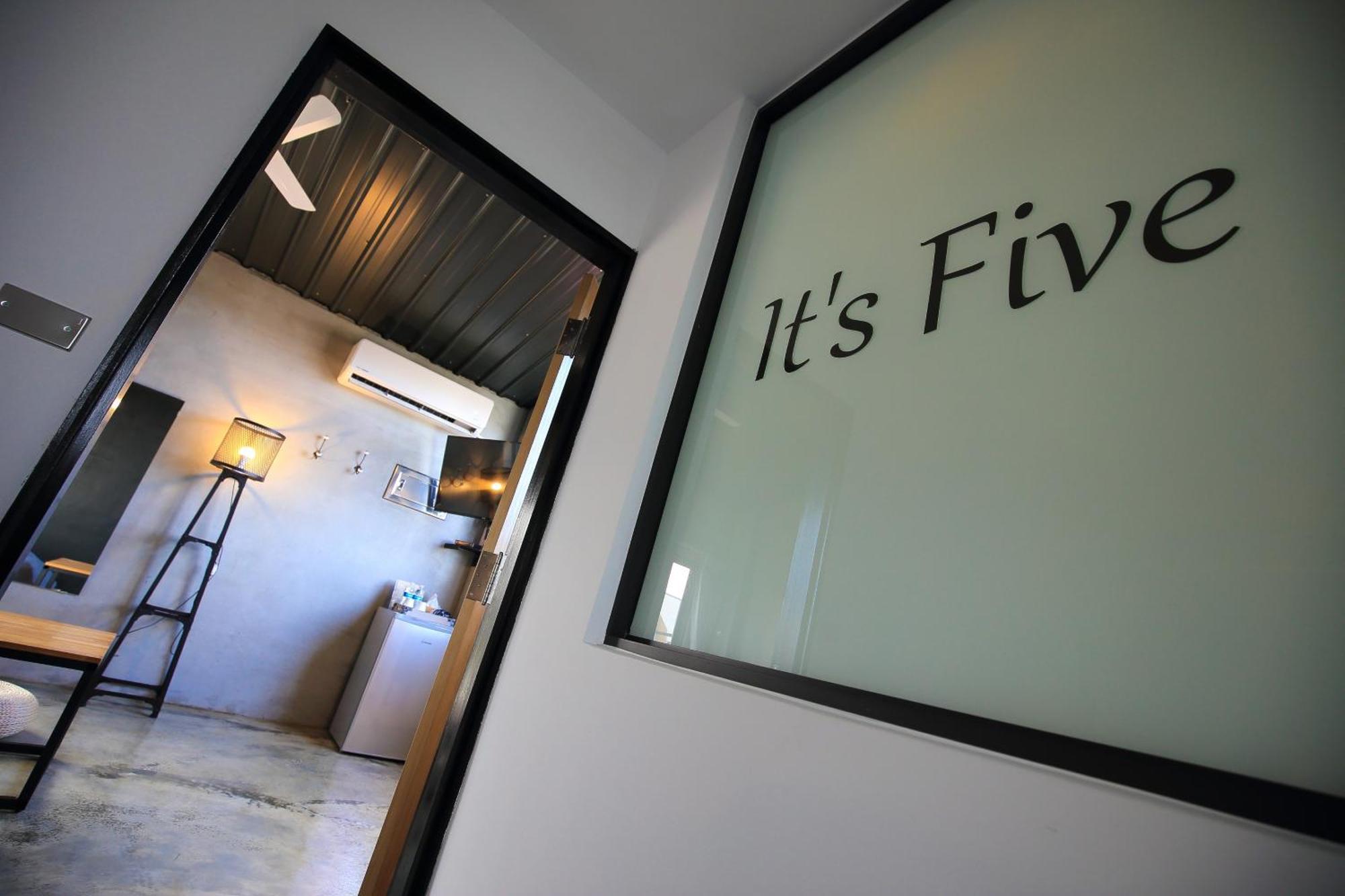 Apartament It'S 一起 旅店 Tainan Zewnętrze zdjęcie